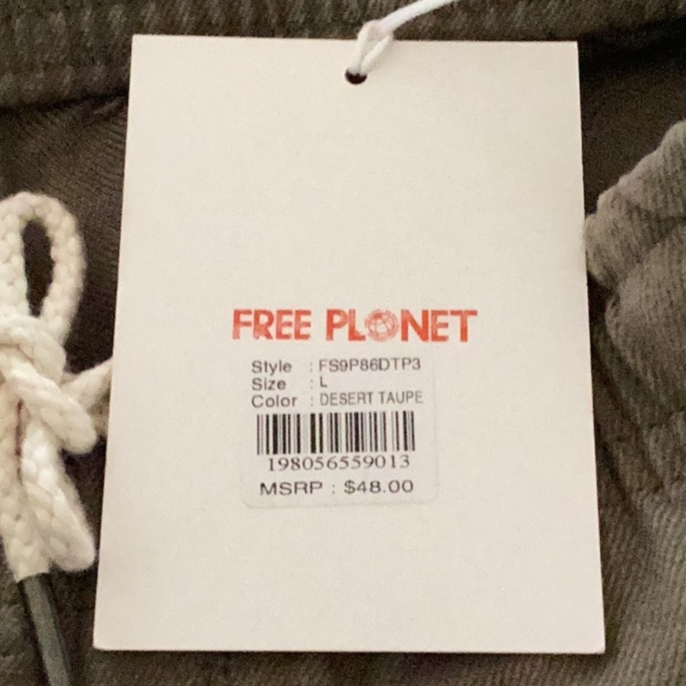 Free Planet NWT Men's Desert Taupe Tan Board Shorts Large - Picture 3 of 6